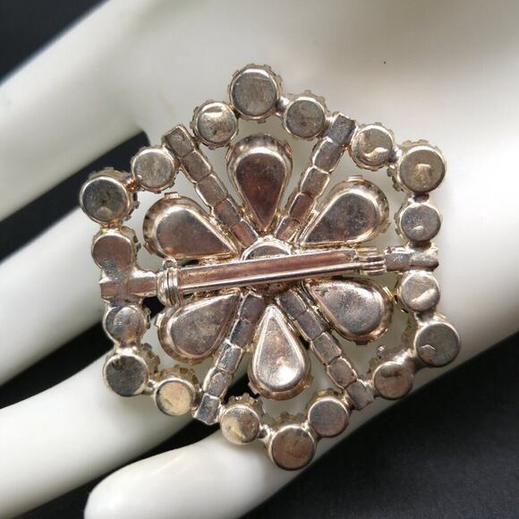 Vintage Aurora Borealis Rhinestone Brooch, Wedding Pin, Mid-Century, 1 7/8 Inch - Picture 3 of 10